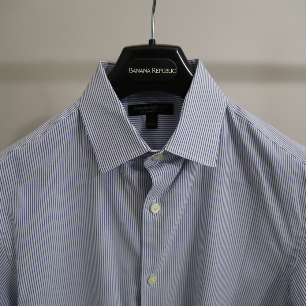 Banana Republic Blue Striped Dress Shirt (S)